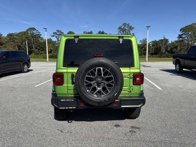 New 2026 Jeep Wrangler Unlimited Sahara AWD/4WD image 4