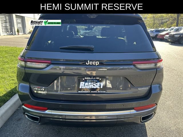 Used 2022 Jeep Grand Cherokee Summit AWD/4WD image 26