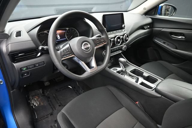 Used 2024 Nissan Sentra SV FWD image 12