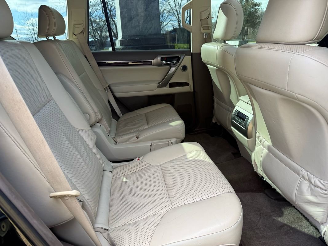 Used 2017 Lexus GX 460 Luxury image 33