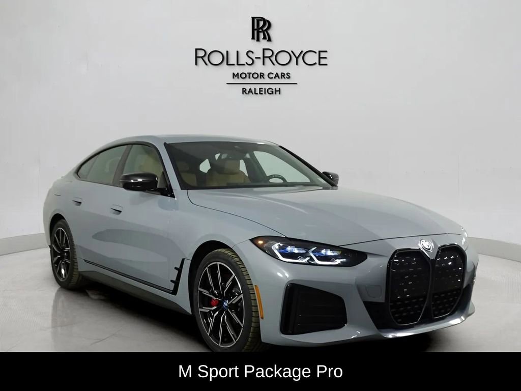 Used 2023 BMW i4 eDrive40 w/ M Sport Package image 3