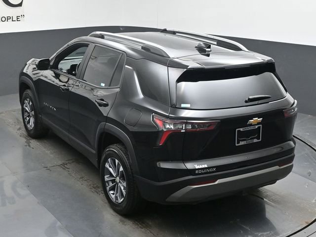 Used 2025 Chevrolet Equinox LT w/ Convenience Package II image 41