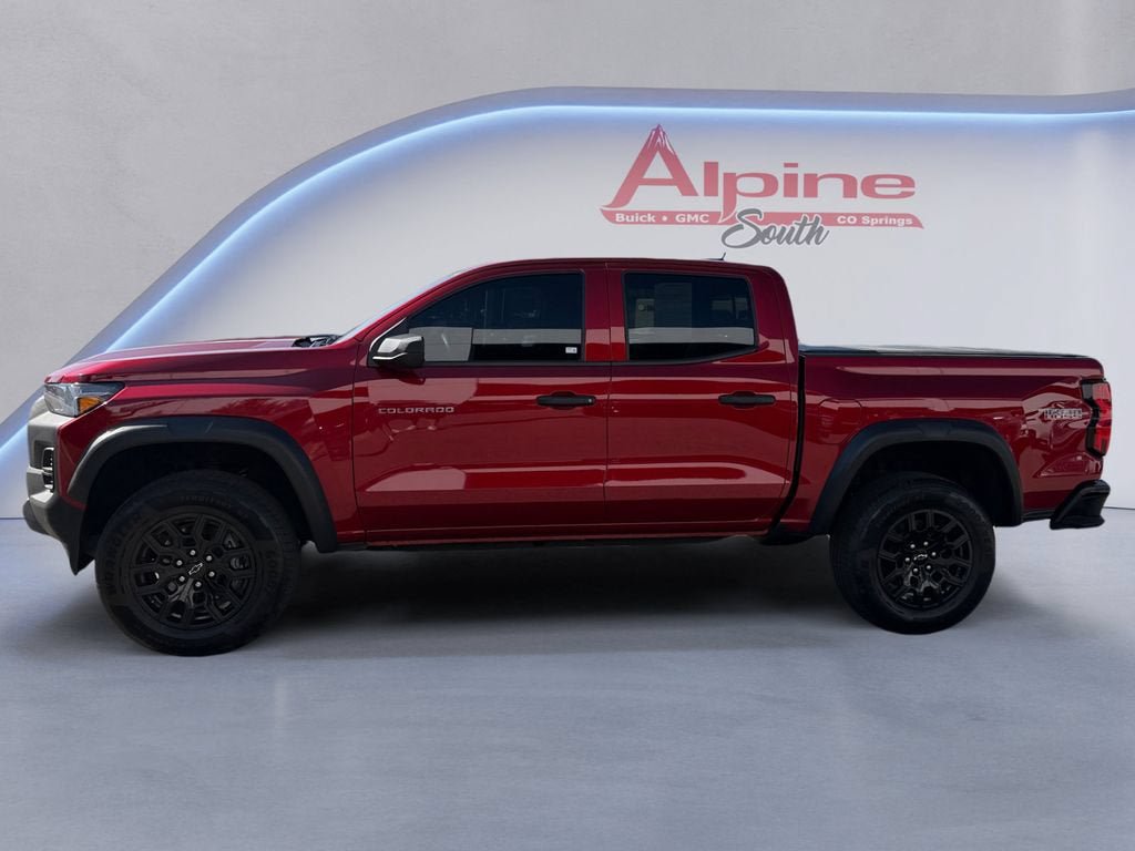 Used 2024 Chevrolet Colorado Trail Boss AWD/4WD image 2