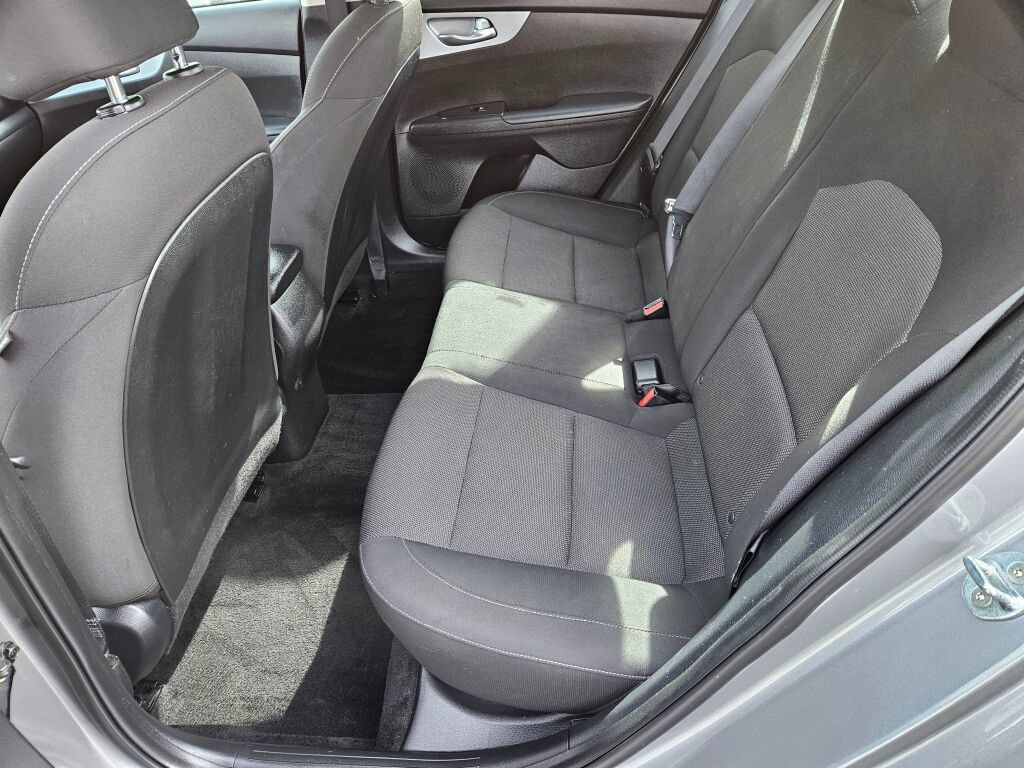 Used 2023 Kia Forte LXS FWD image 11
