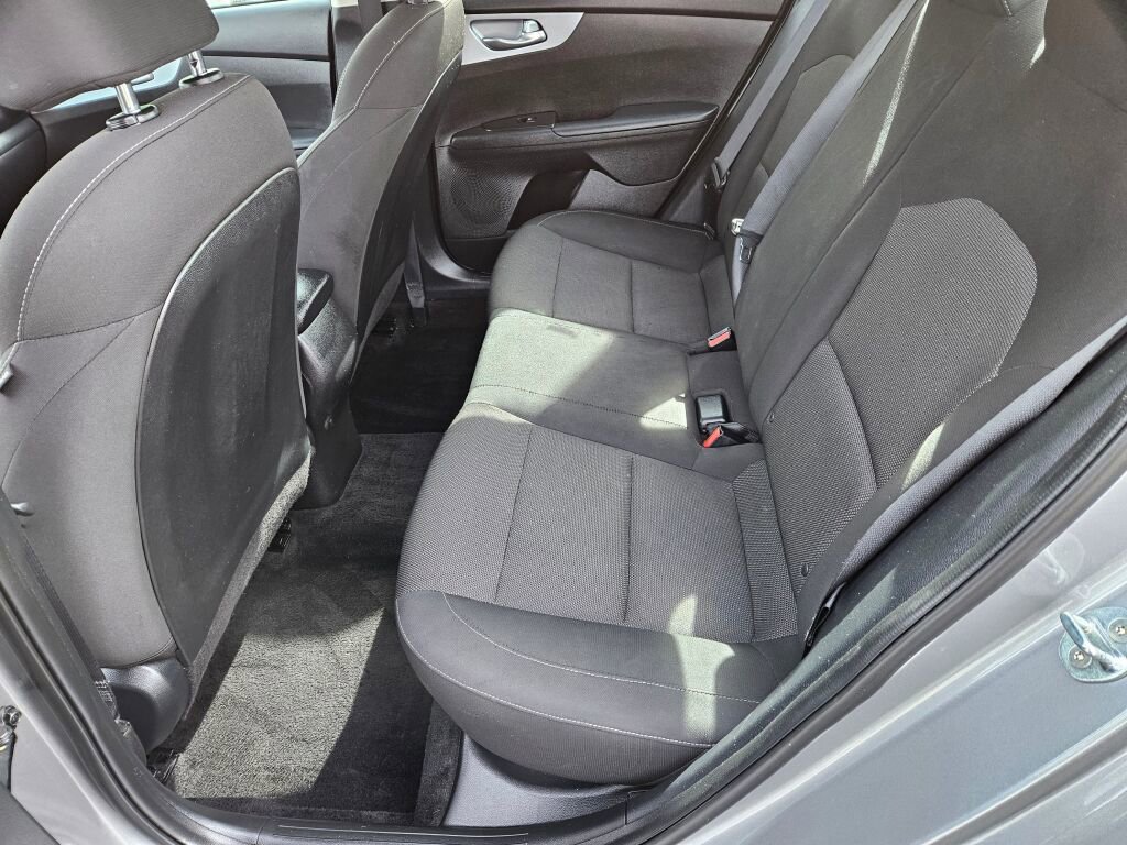 Used 2023 Kia Forte LXS FWD image 11
