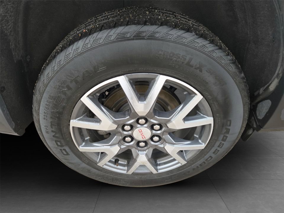 Used 2023 GMC Acadia SLT image 34