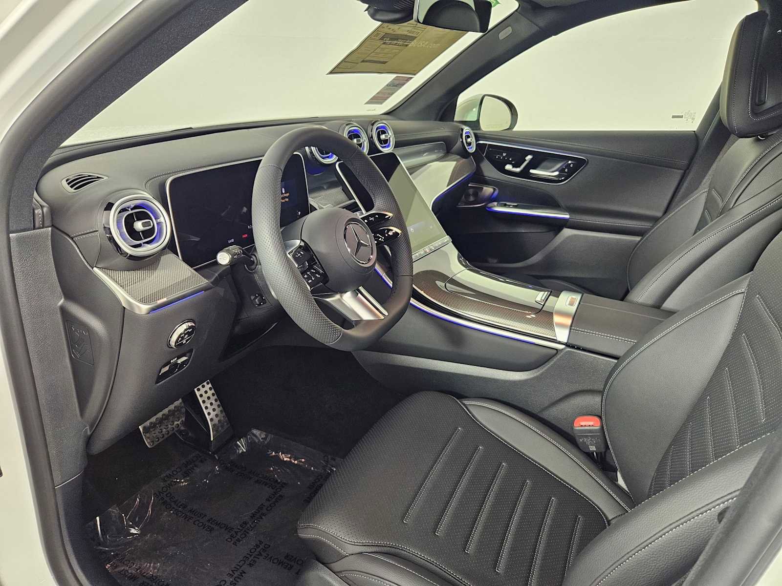 New 2025 Mercedes-Benz GLC 350e 4MATIC image 9