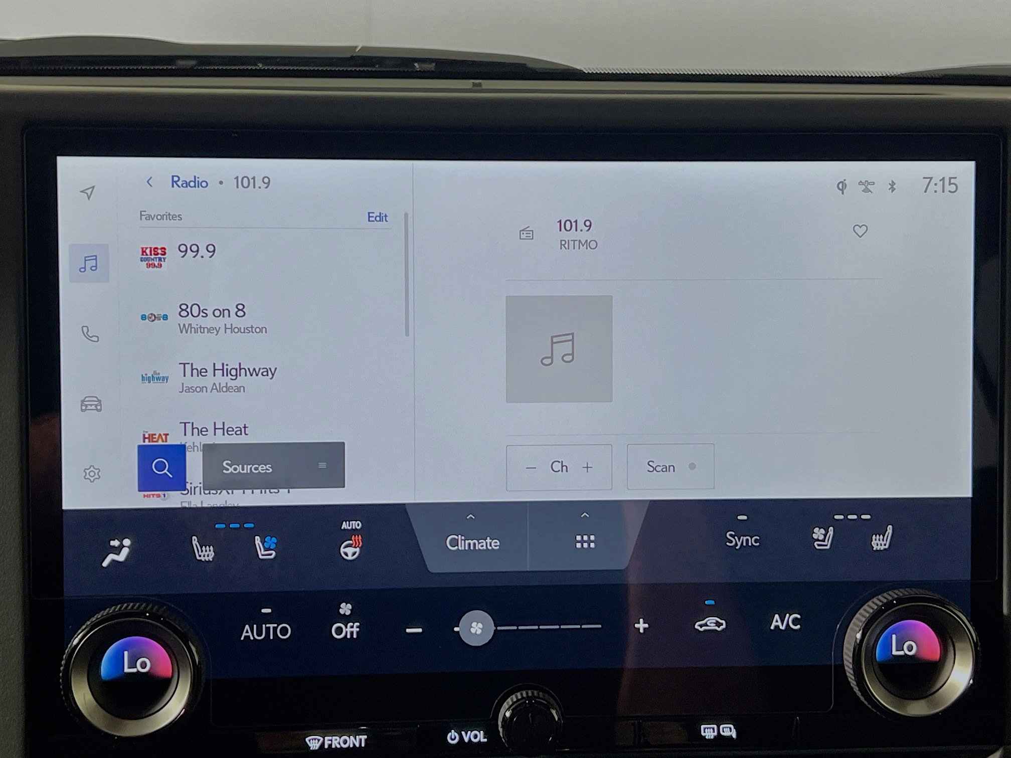 Used 2025 Lexus GX 550 image 27