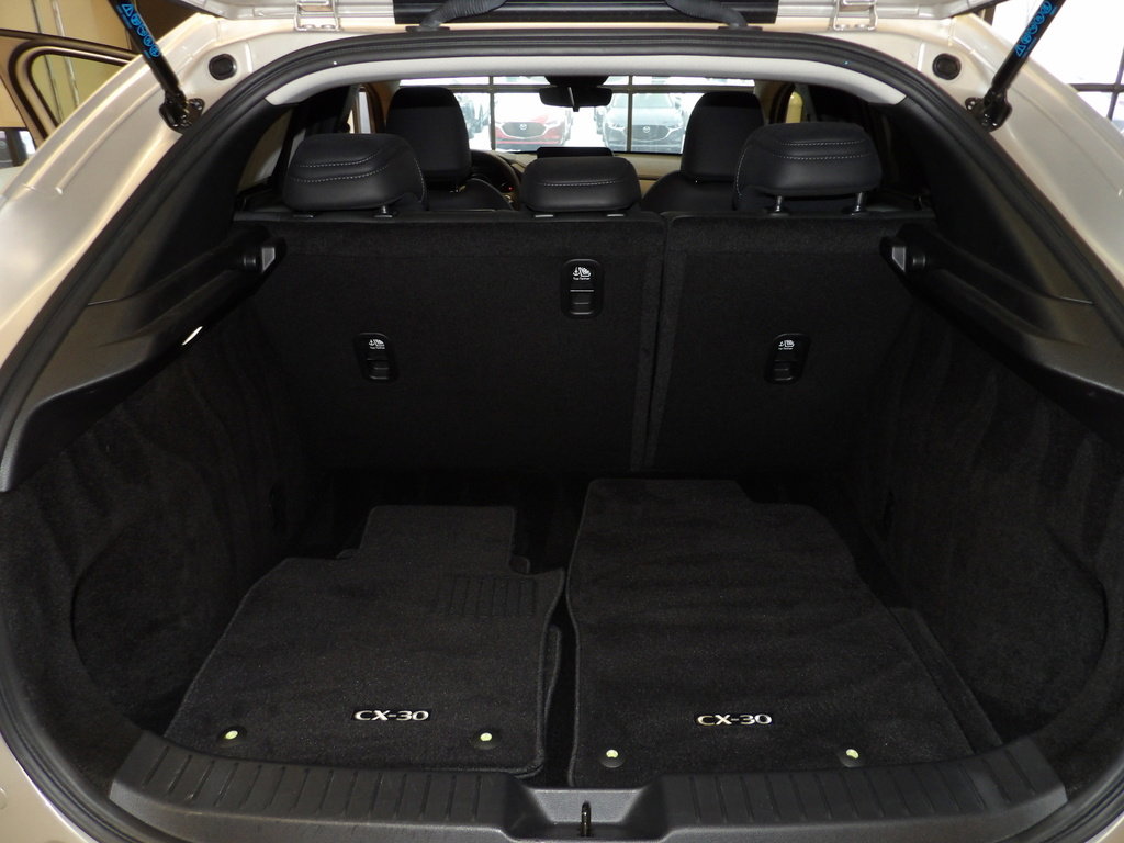 Certified 2023 MAZDA CX-30 AWD 2.5 S w/ Preferred Package image 18