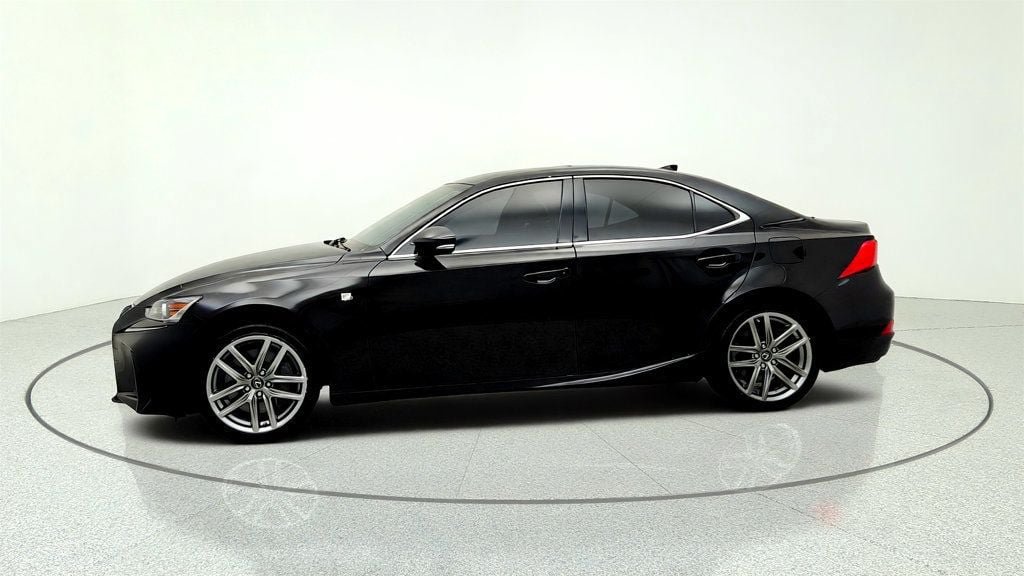 Used 2018 Lexus IS 350 AWD image 8