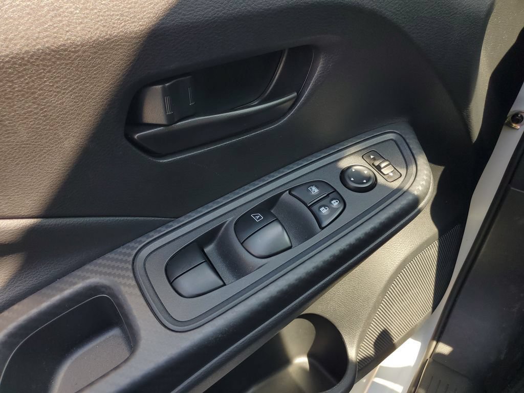 Used 2025 Nissan Versa S w/ S Plus Package FWD image 18