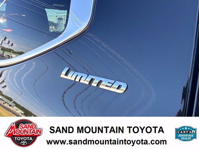 Used 2026 Toyota Tundra Limited AWD/4WD image 8