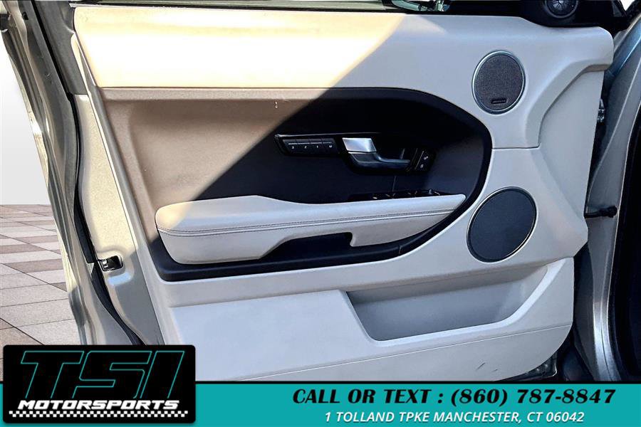 Used 2014 Land Rover Range Rover Evoque Prestige image 23