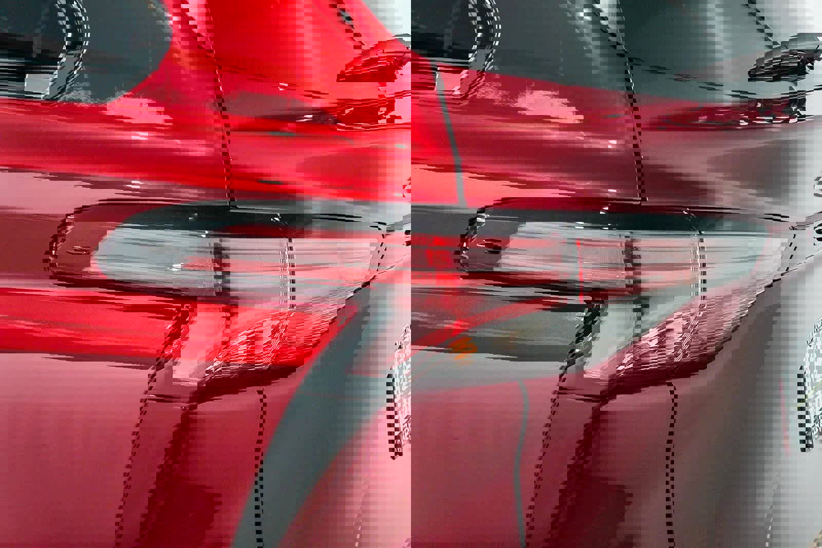 Used 2025 Toyota Sienna XSE image 9