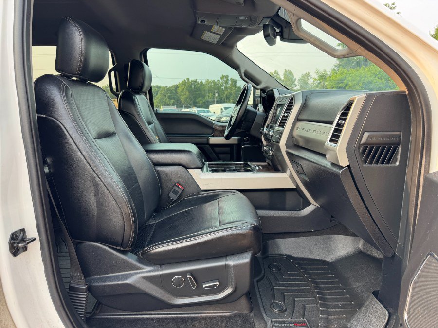 Used 2018 Ford F250 Lariat w/ Lariat Ultimate Package AWD/4WD image 18