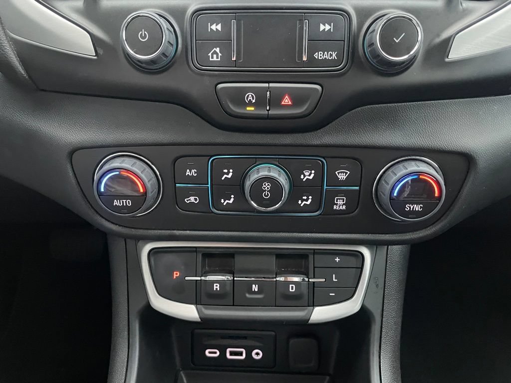 Used 2023 GMC Terrain SLT FWD image 18