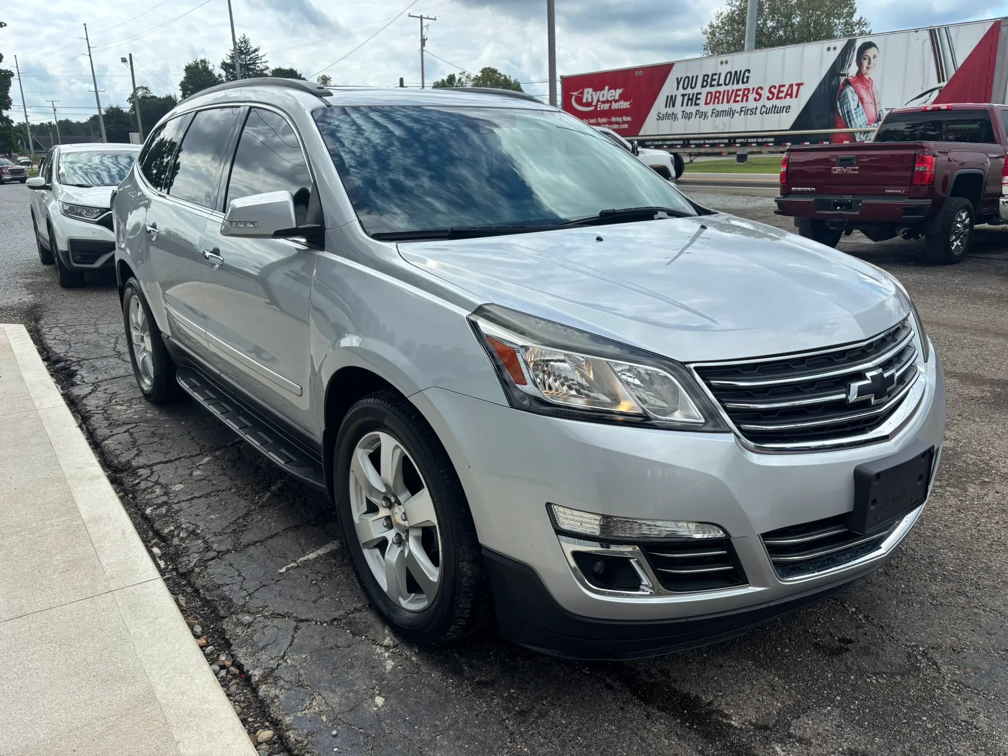 Used 2017 Chevrolet Traverse Premier AWD/4WD image 12