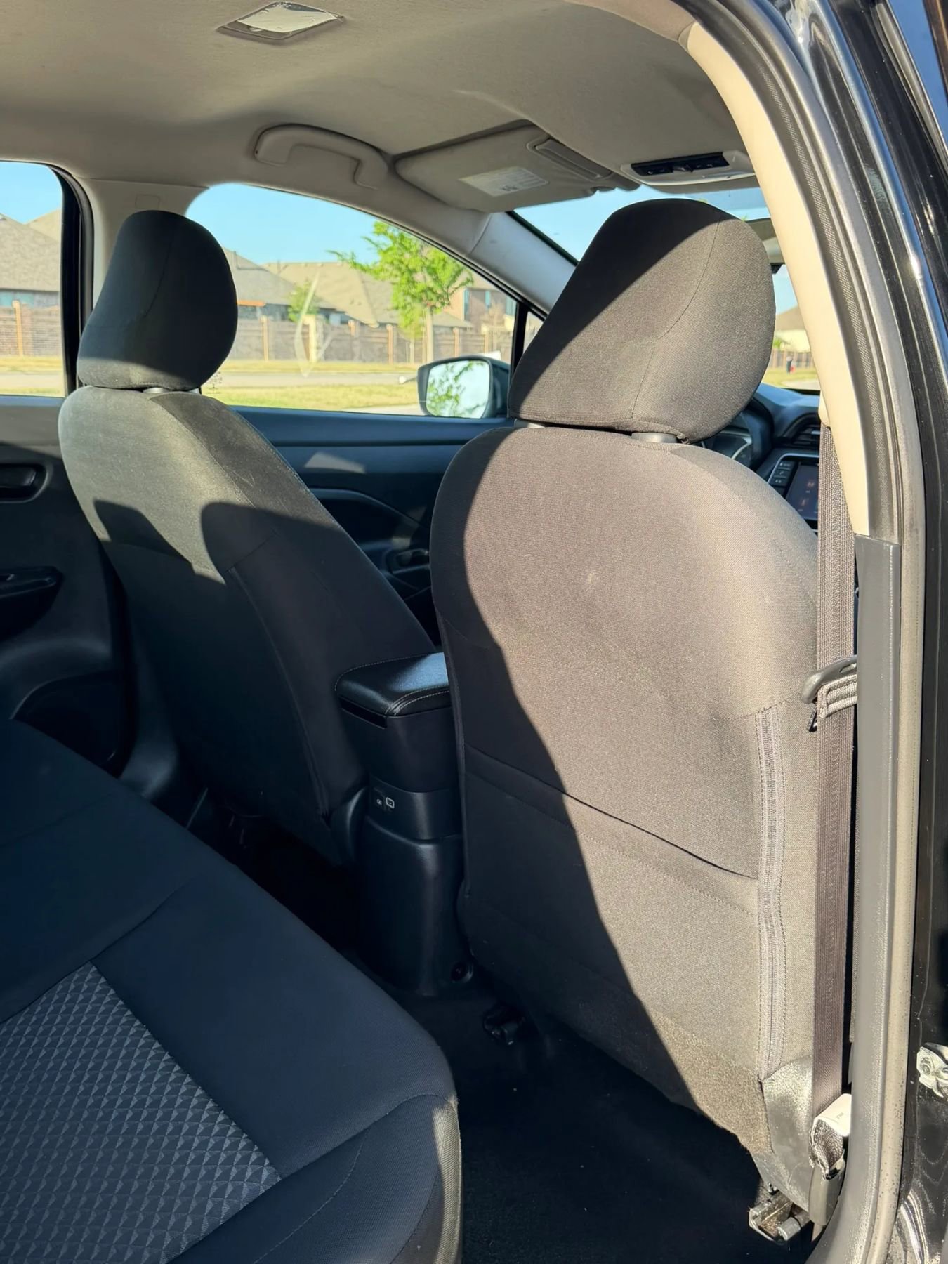 Used 2020 Nissan Versa S image 27