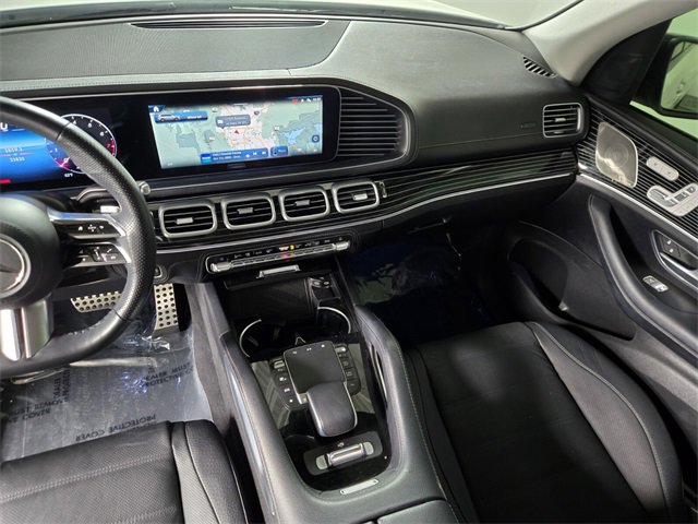 Used 2024 Mercedes-Benz GLS 580 4MATIC image 19