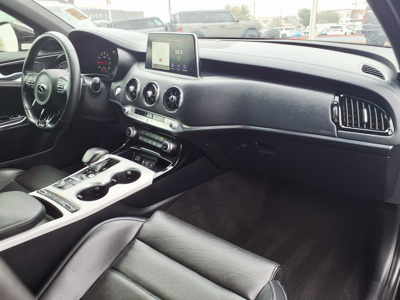 Used 2019 Kia Stinger GT2 image 10