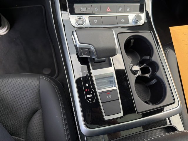 Certified 2025 Audi Q7 3.0T Premium Plus w/ Premium Plus Package image 11