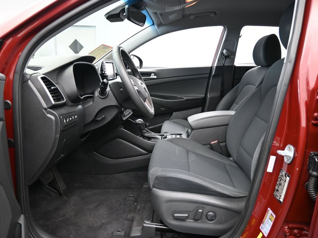 Used 2020 Hyundai Tucson Sport w/ Cargo Package image 11