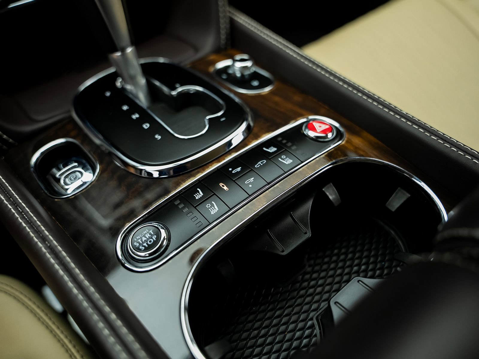 Used 2017 Bentley Continental GT image 51