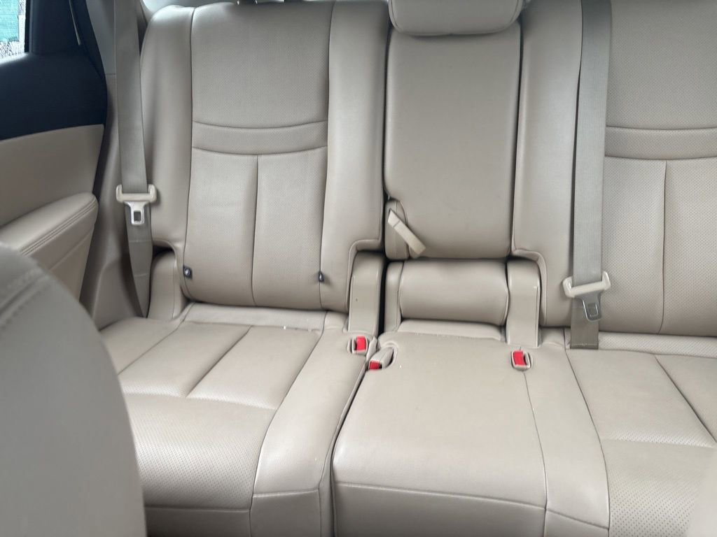 Used 2016 Nissan Rogue SL image 18