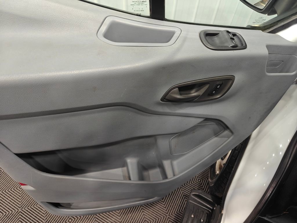 Used 2016 Ford Transit 350 XL image 30