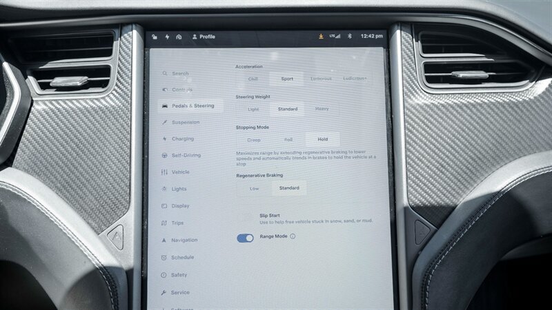 Used 2020 Tesla Model S Performance AWD/4WD image 23