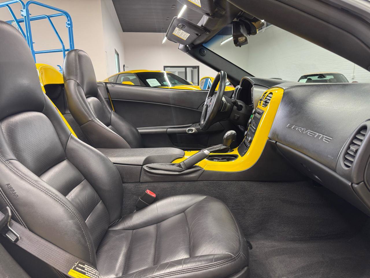 Used 2006 Chevrolet Corvette Convertible w/ Preferred Equipment Group image 49