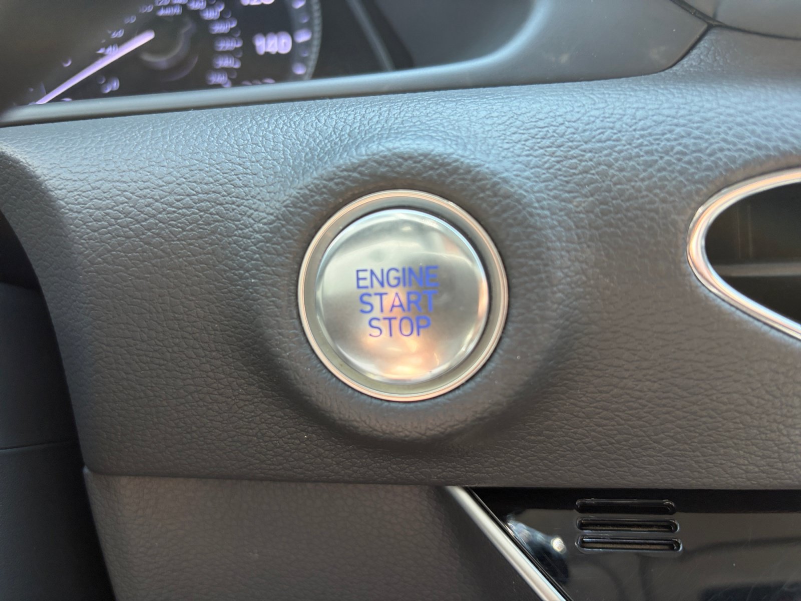 Used 2023 Hyundai Sonata SEL FWD image 30