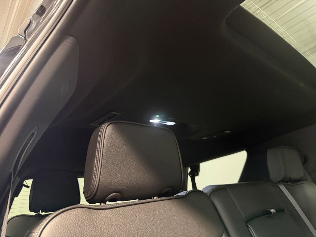 Used 2024 GMC Yukon Denali image 15