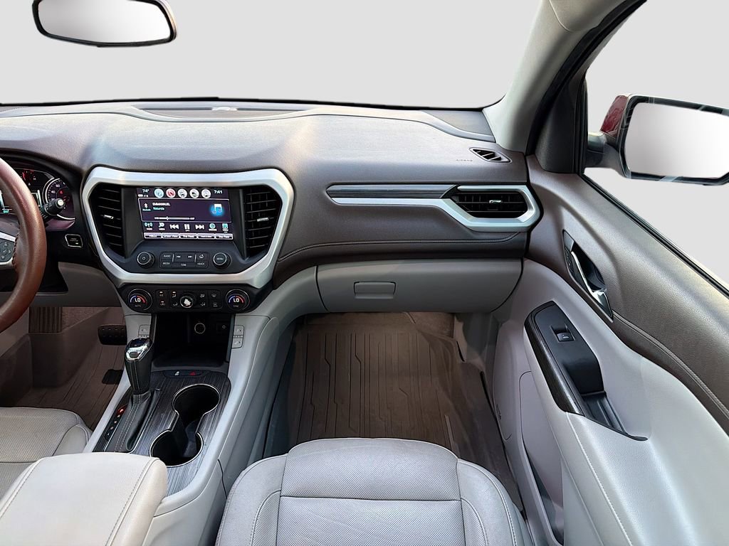 Used 2019 GMC Acadia SLT w/ LPO, Floor Liner Package FWD image 18