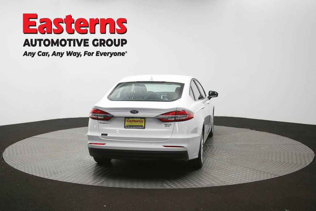 Used 2020 Ford Fusion SE FWD image 37