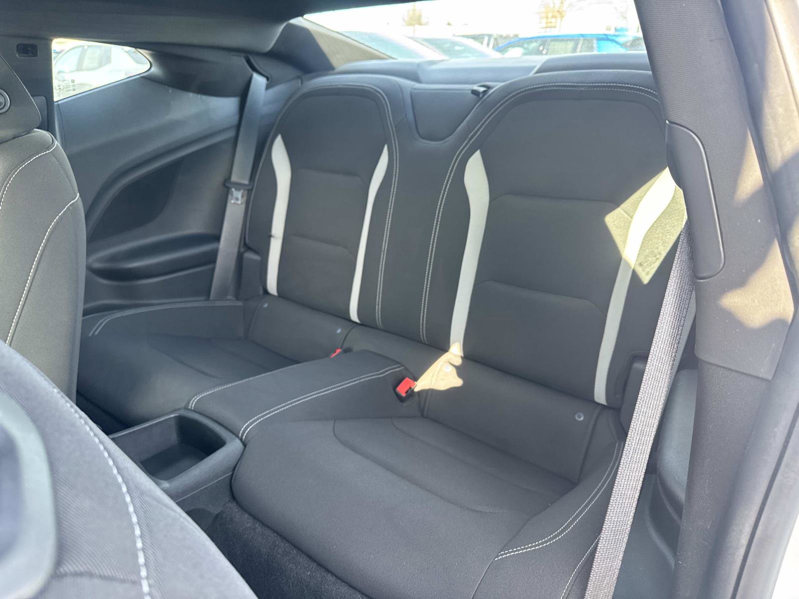 Used 2021 Chevrolet Camaro LT image 21