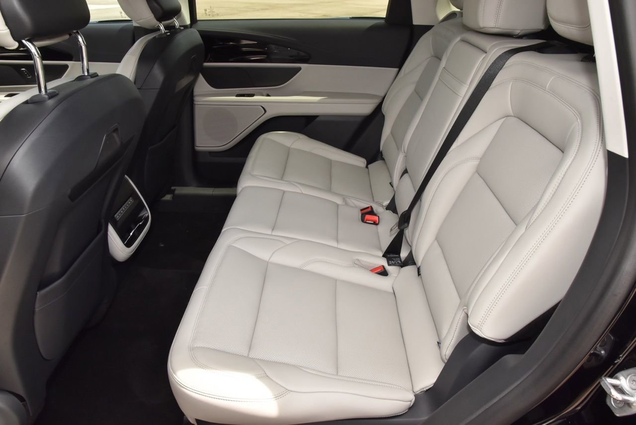New 2026 Lincoln Nautilus Premier AWD/4WD image 14