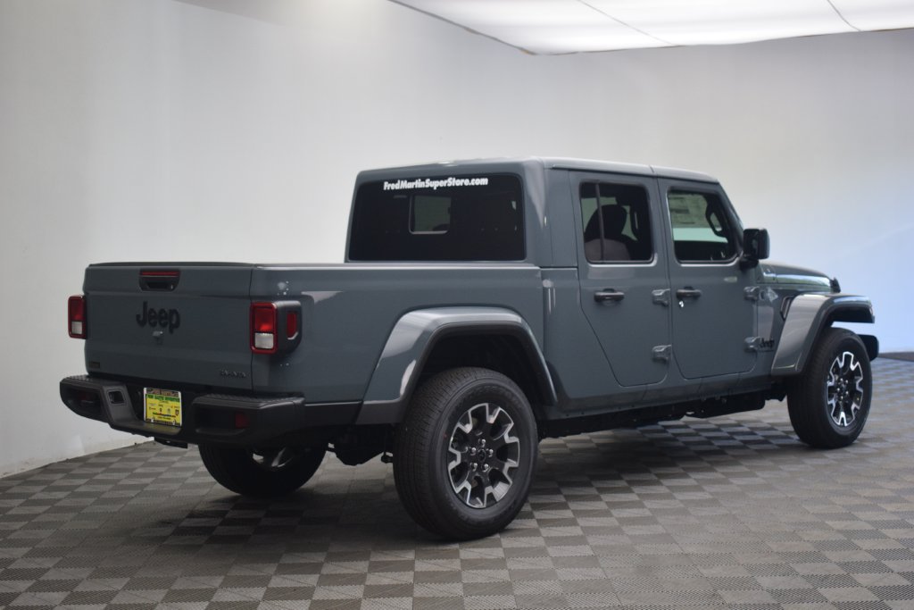 New 2026 Jeep Gladiator Sport AWD/4WD image 8