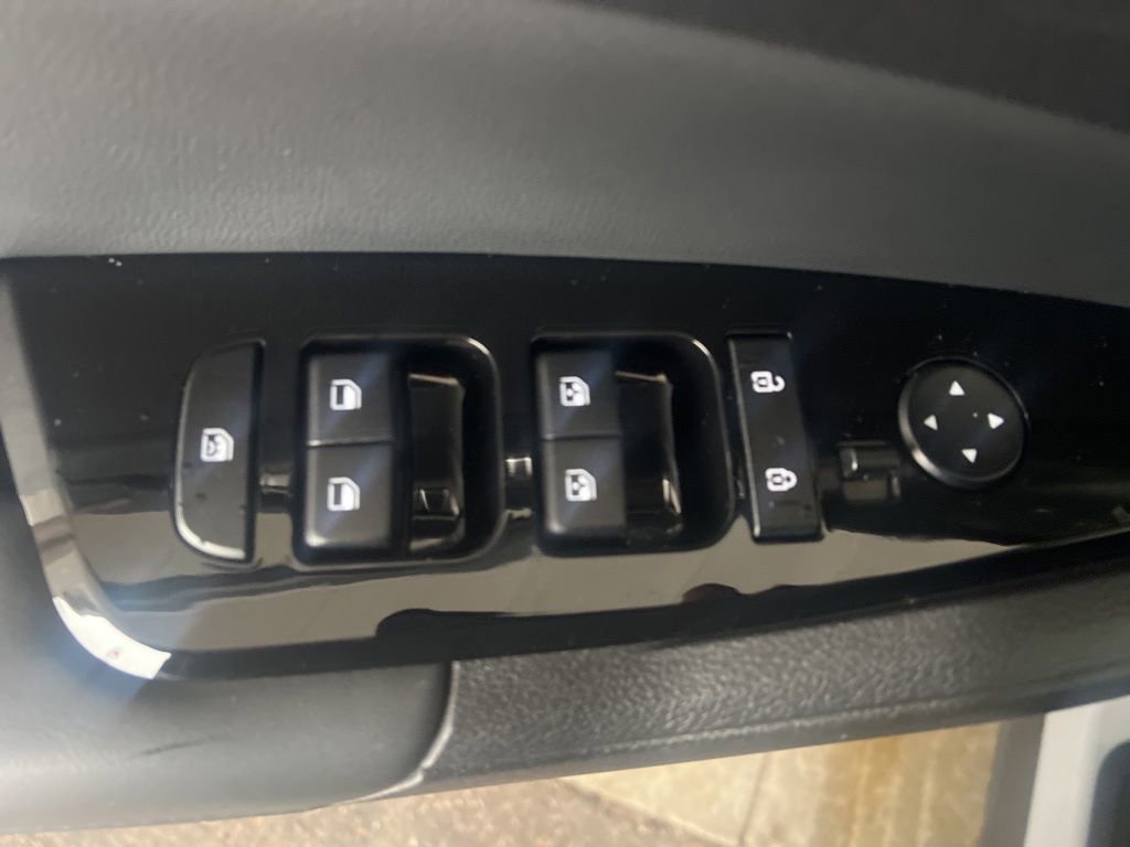 Certified 2023 Kia Sportage SX image 49