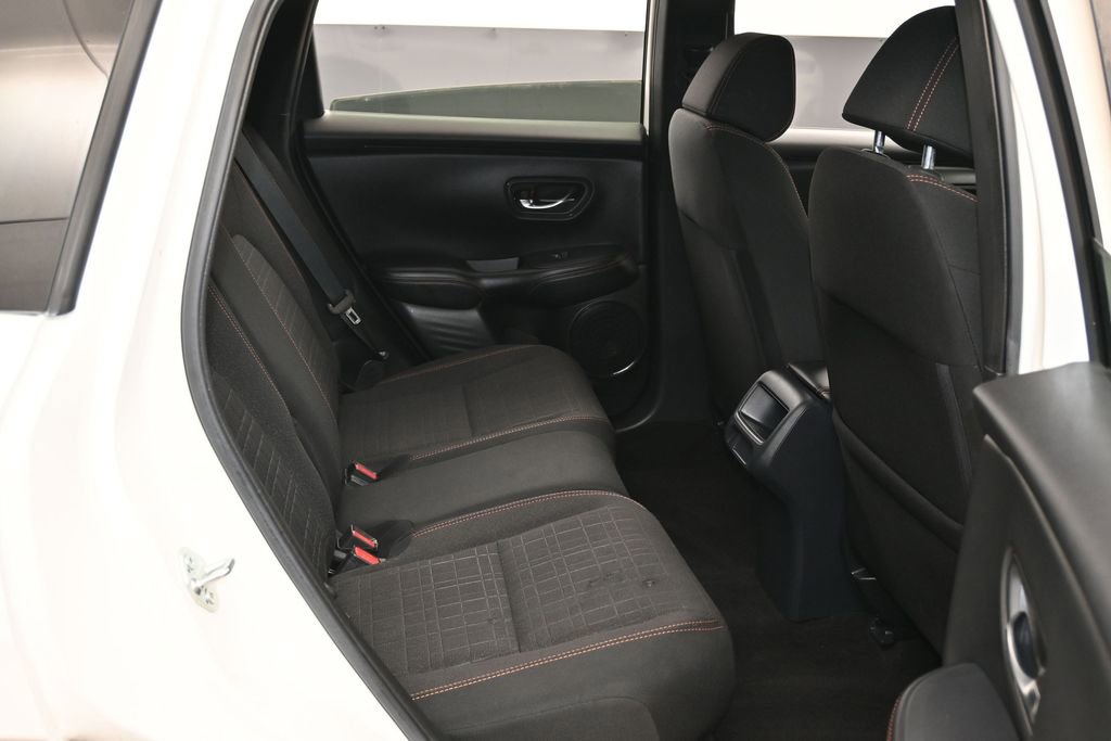 Used 2023 Honda HR-V Sport image 32