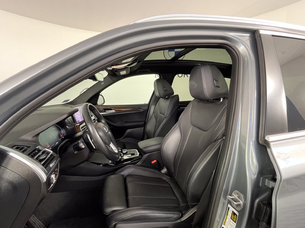 Certified 2024 BMW X3 xDrive30i w/ Premium Package AWD/4WD image 13