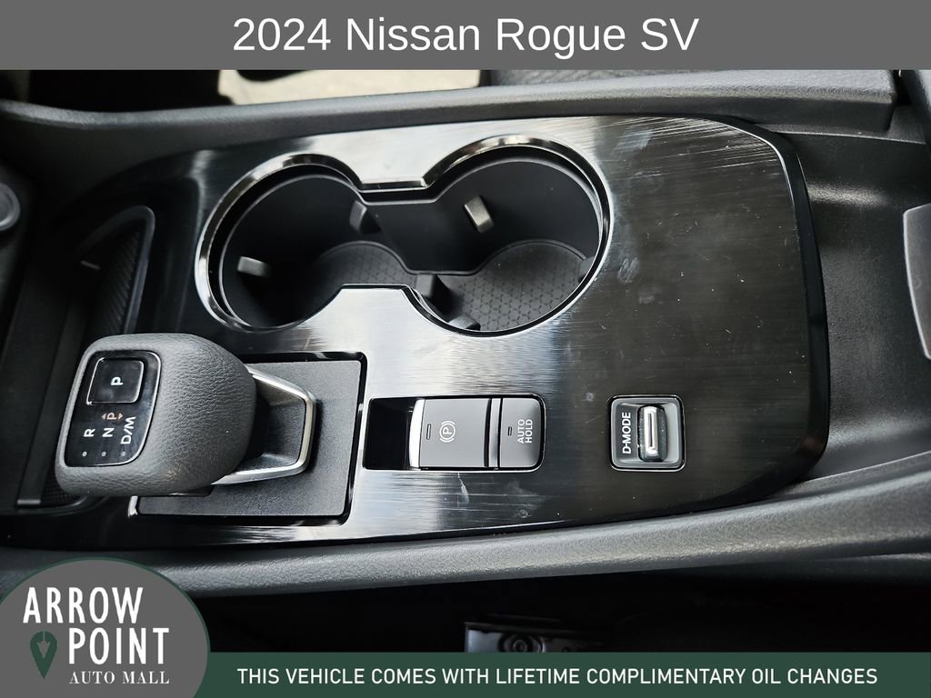 Used 2024 Nissan Rogue SV FWD image 28