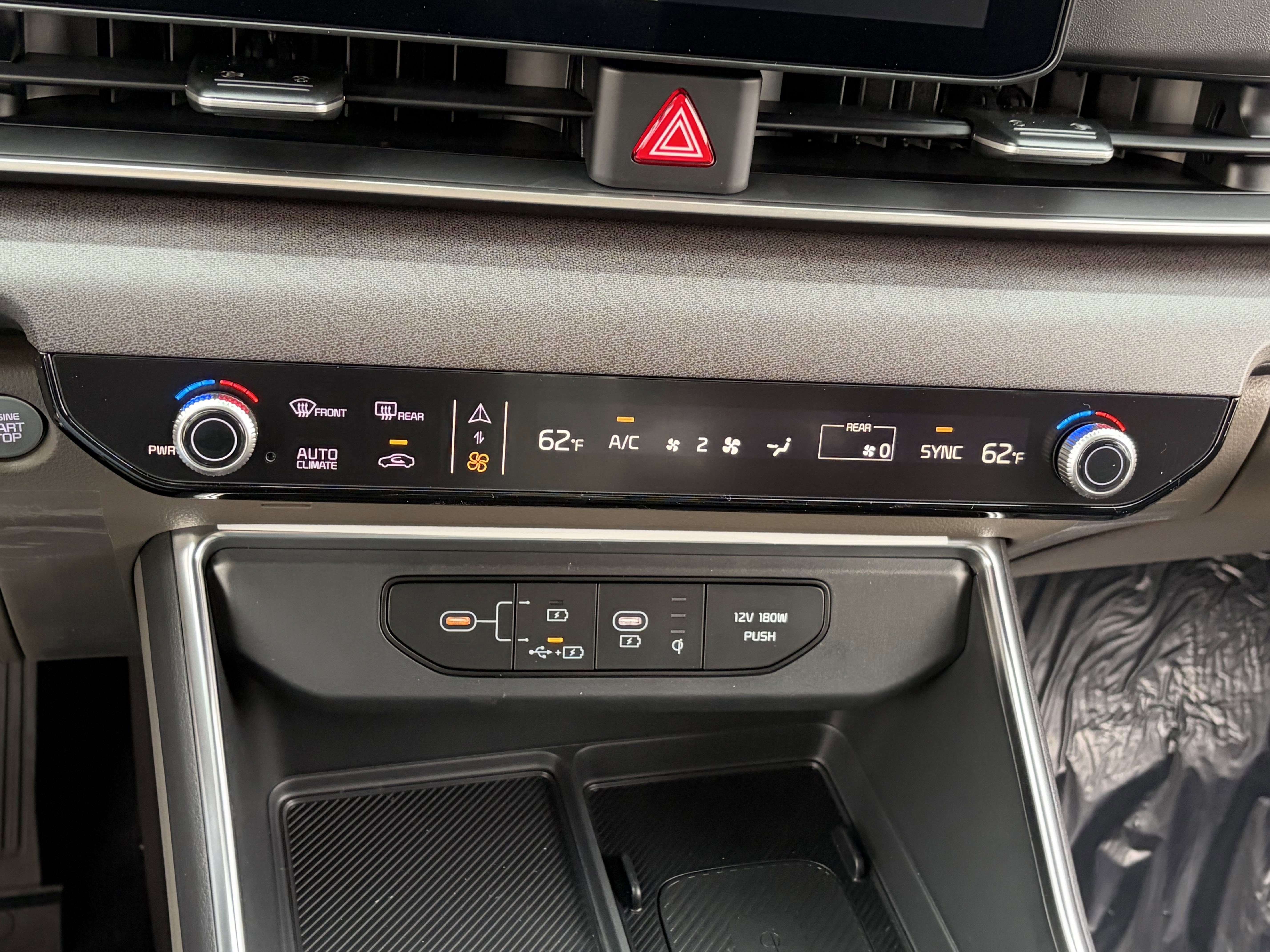 New 2026 Kia Carnival EX image 28