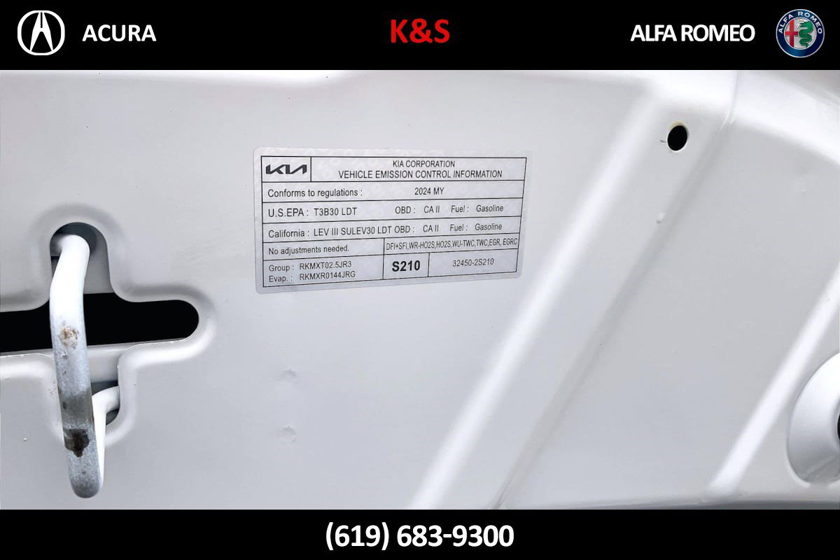 Used 2024 Kia Sorento S image 35