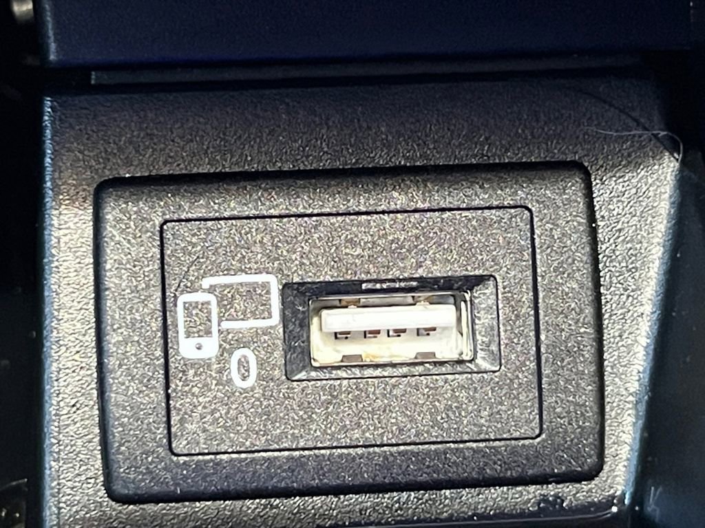 Used 2018 Mercedes-Benz E 400 Coupe image 6