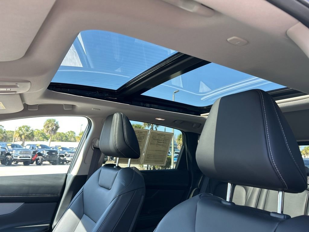 Certified 2025 Nissan Murano SL AWD/4WD image 23