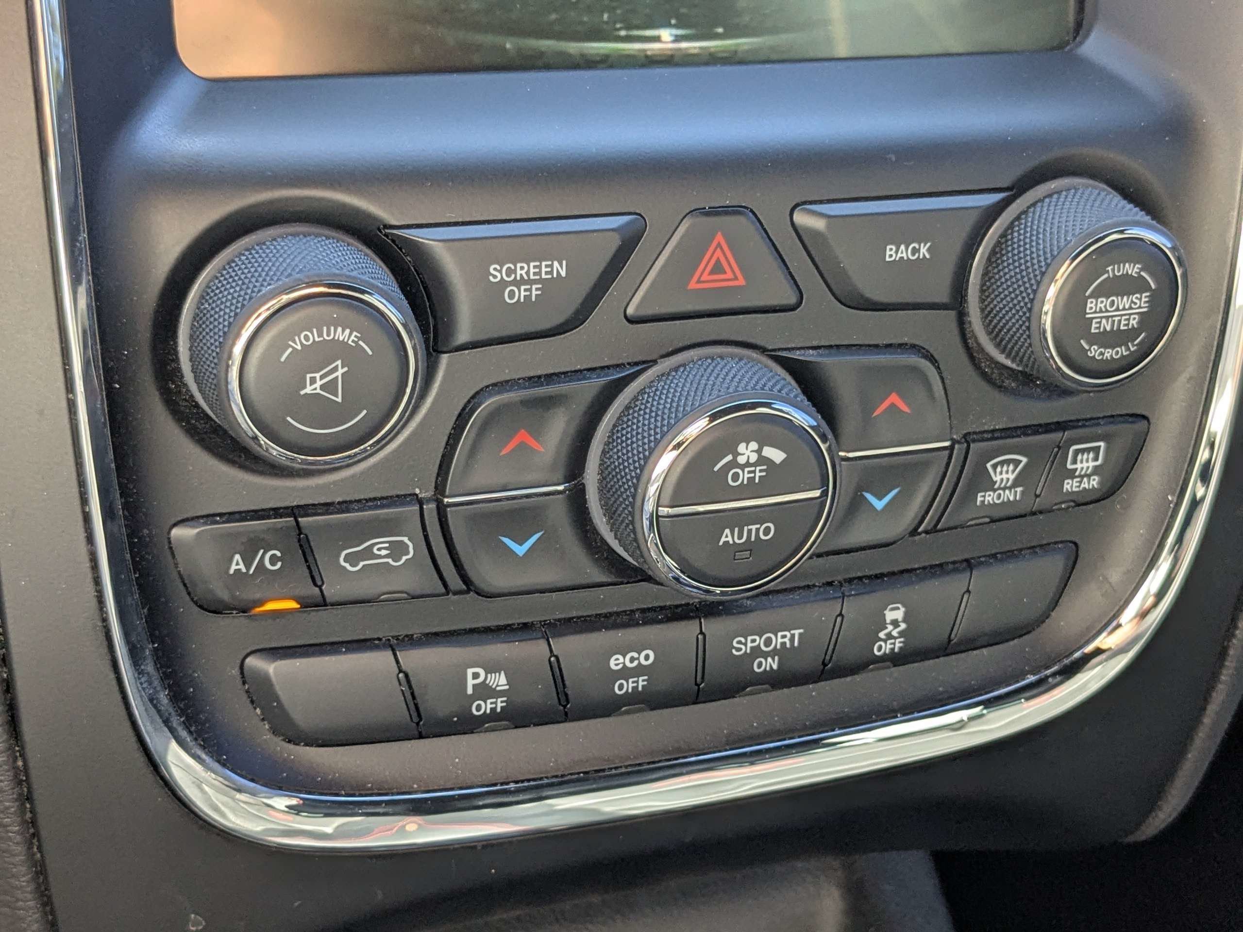 Used 2017 Dodge Durango R/T w/ Trailer Tow Group IV AWD/4WD image 23