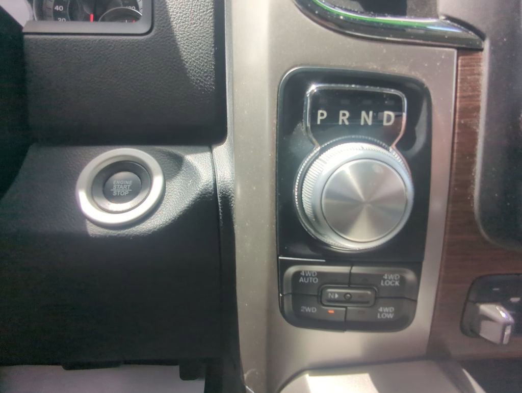 Used 2016 RAM 1500 Laramie w/ Convenience Group AWD/4WD image 21