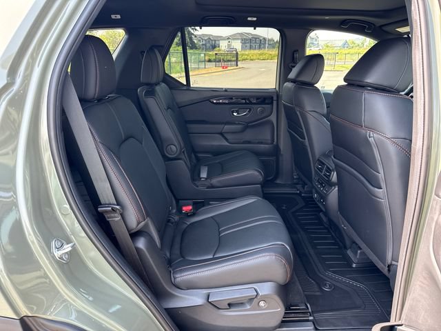Used 2026 Honda Pilot TrailSport image 11