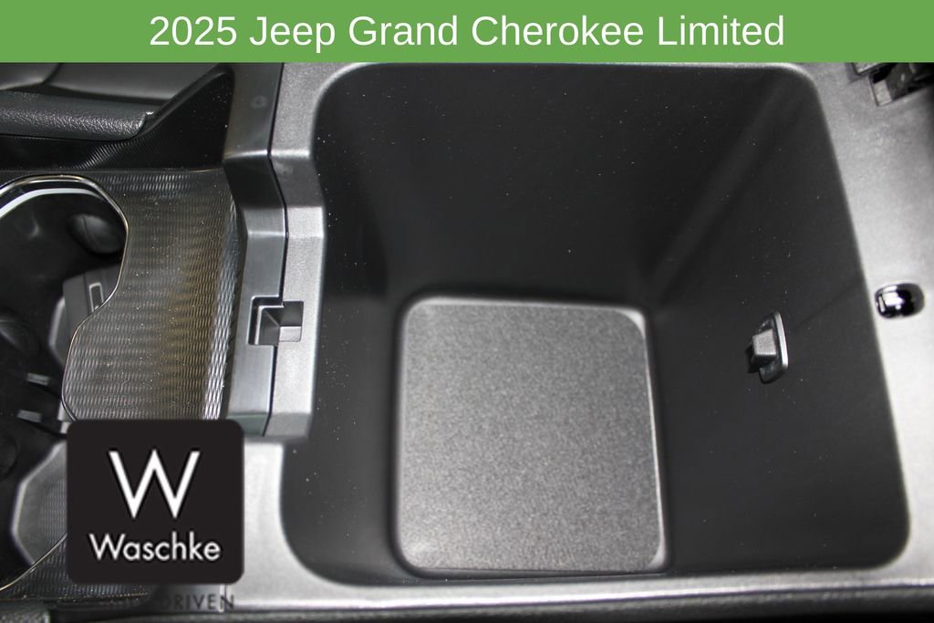 New 2025 Jeep Grand Cherokee Limited w/ Trailer Tow Package image 34